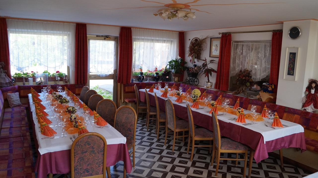 Hotel Roen Ruffre-Mendola Εξωτερικό φωτογραφία